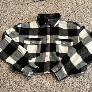 Tally Weijl size small cropped flannel. Like new